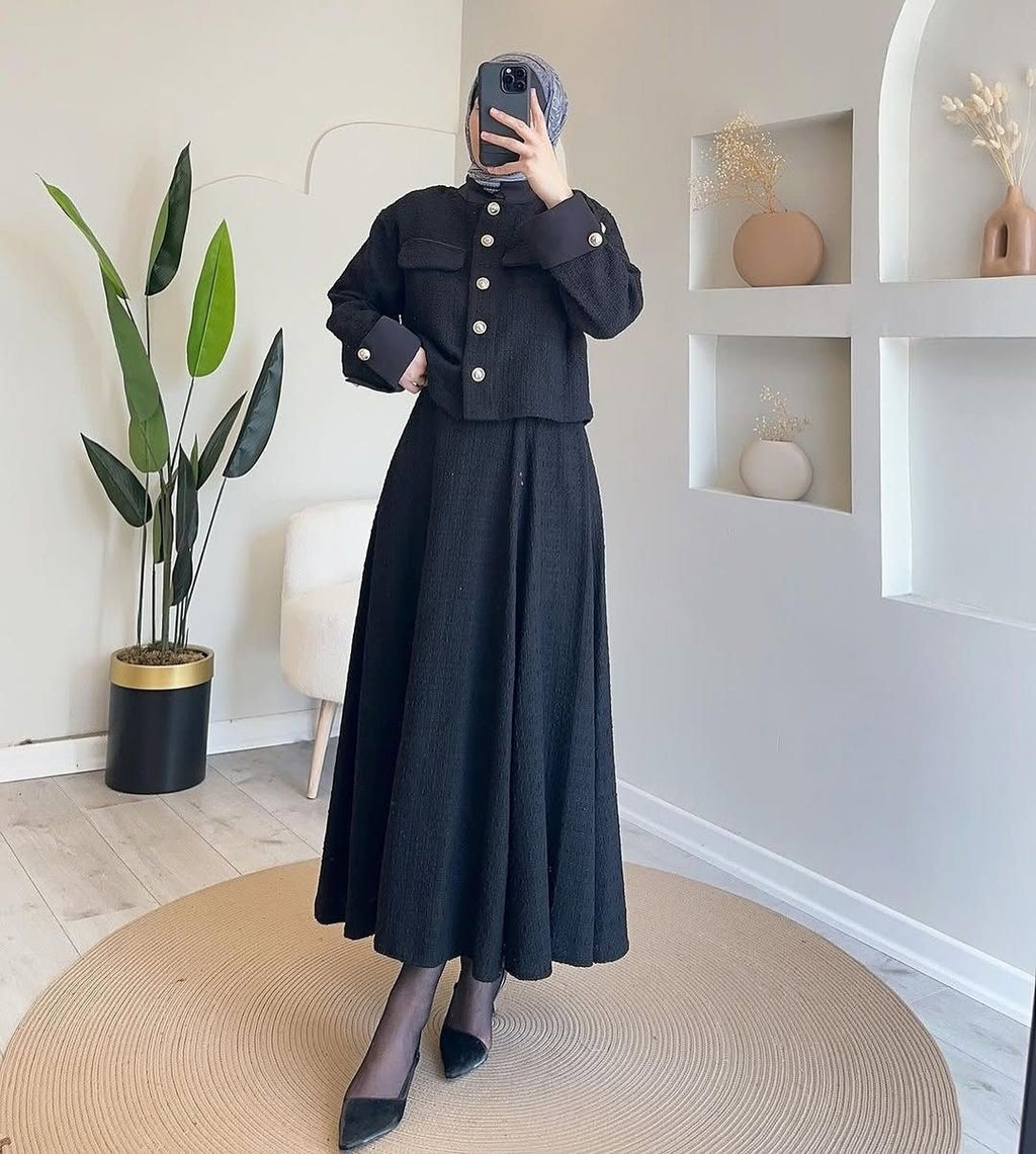 طقم أنيق فاخر – جاكيت قصير مع تنورة واسعة