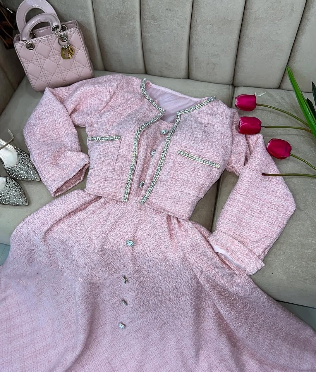 طقم أنيق فاخر – إصدار راقٍ محدود