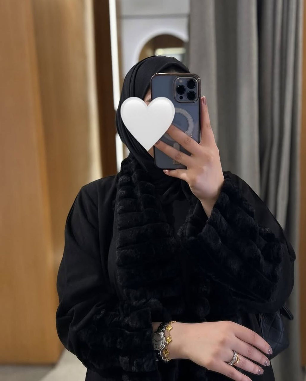 معطف FURORE – اللون الأسود