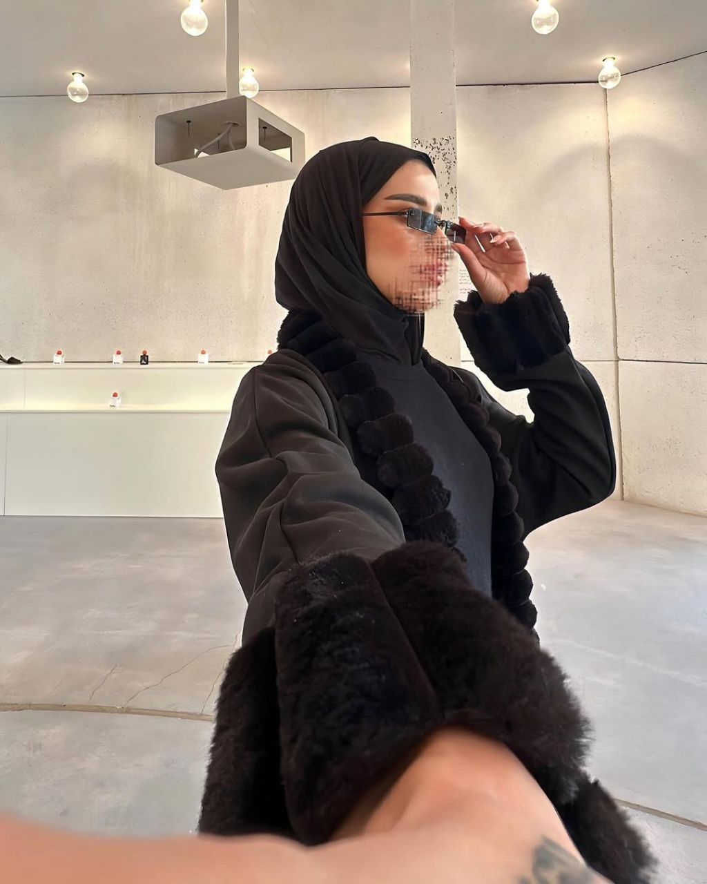 معطف FURORE – اللون الأسود