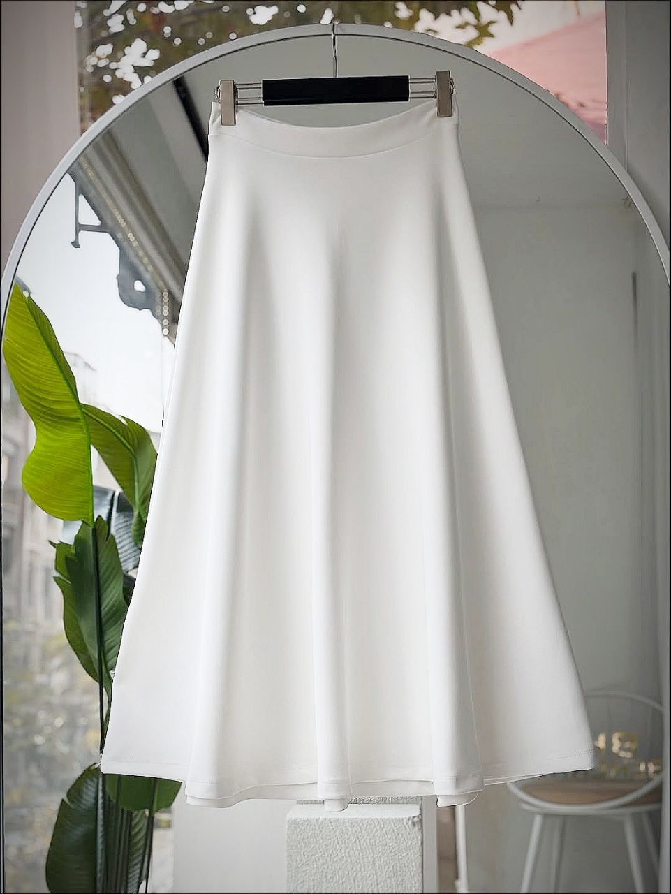 جاكيت شتوي مع تنورة رقيق بفروا ناعم – أناقة ✨ ودفء ❄️